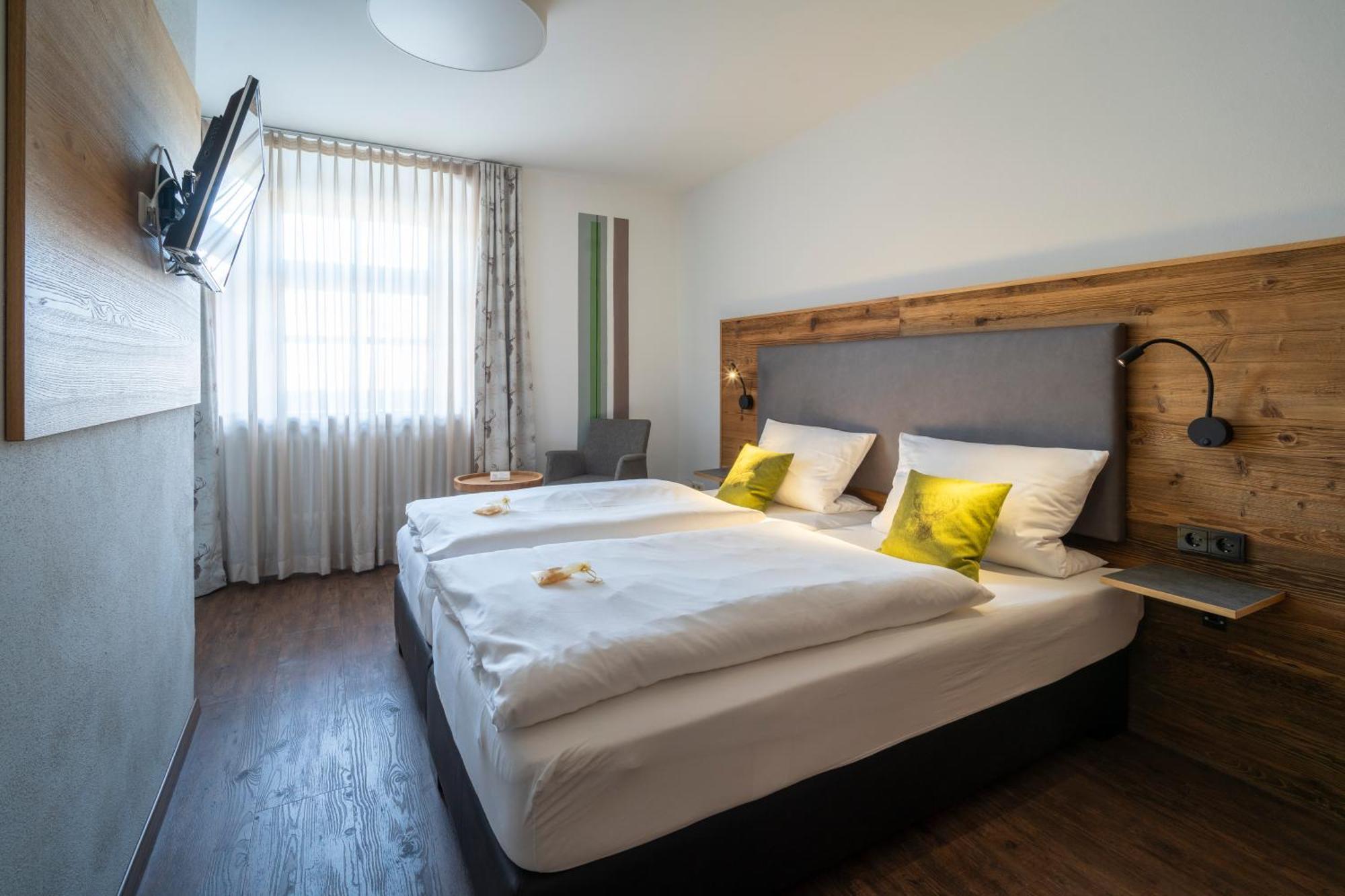 Zum Ehem. Königl. Bayr. Forsthaus Hotel 3*